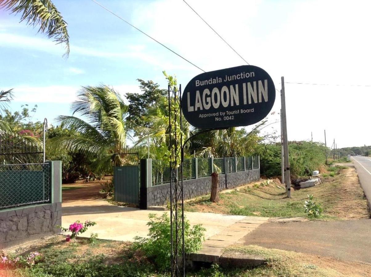 Lagoon Inn Hambantota Buitenkant foto