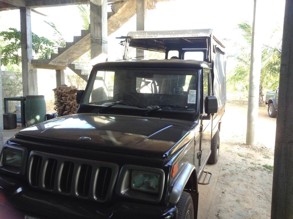 Lagoon Inn Hambantota Buitenkant foto